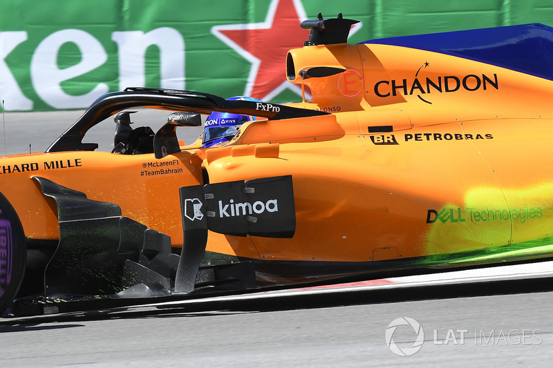 Fernando Alonso, McLaren MCL33 con parafina
