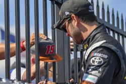 Daniel Suarez, Joe Gibbs Racing, Toyota Camry STANLEY