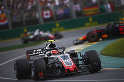 Kevin Magnussen, Haas F1 Team VF-18 Ferrari, a spinning Max Verstappen, Red Bull Racing RB14 Tag Heuer