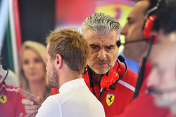 Sebastian Vettel, Ferrari et Maurizio Arrivabene, directeur de la Scuderia Ferrari