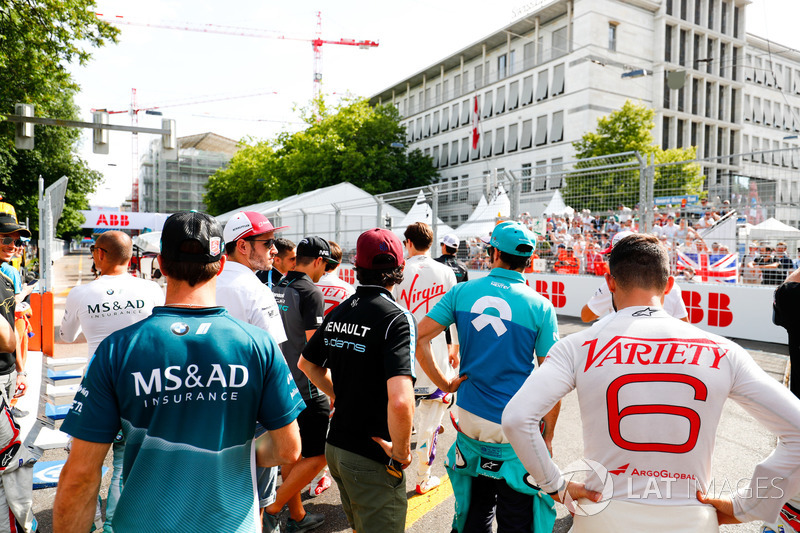 Jose Maria Lopez, Dragon Racing, Antonio Felix da Costa, Andretti Formula E Team, wait to join the d