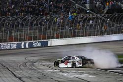 Kevin Harvick, Stewart-Haas Racing, Jimmy John's Ford Fusion celebrates