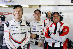 Timo Bernhard, Porsche Team, Brendon Hartley, Porsche Team, Earl Bamber, Porsche Team