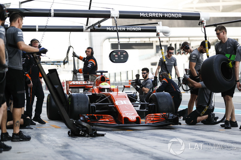 Oliver Turvey, McLaren MCL32