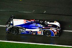 #23 United Autosports Ligier LMP2, P: Phil Hanson, Lando Norris, Fernando Alonso pit stop damage tire