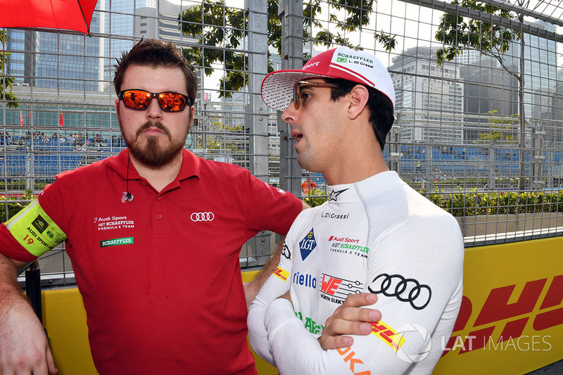 Lucas di Grassi, Audi Sport ABT Schaeffler, on the grid