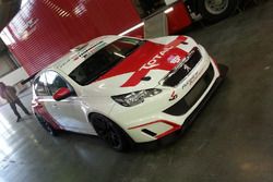 Peugeot 308 Racing Cup di Maurizio Possumato