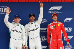 Top-drie kwalificatie: polesitter Lewis Hamilton, Mercedes AMG F1, tweede plaats Valtteri Bottas, Mercedes AMG F1, derde plaats Sebastian Vettel, Ferrari