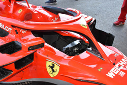 Ferrari SF71H cockpit, részletfotó, Halo