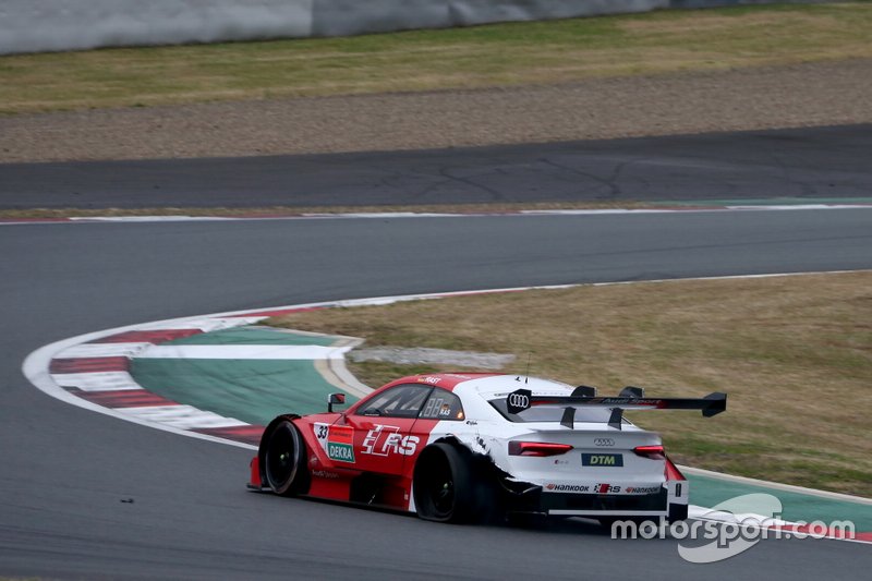 Rene Rast, Audi Sport Team Rosberg Audi RS5 DTM with a flat tire