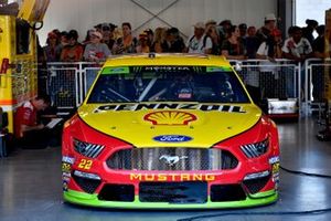  Joey Logano, Team Penske, Ford Mustang Shell Pennzoil