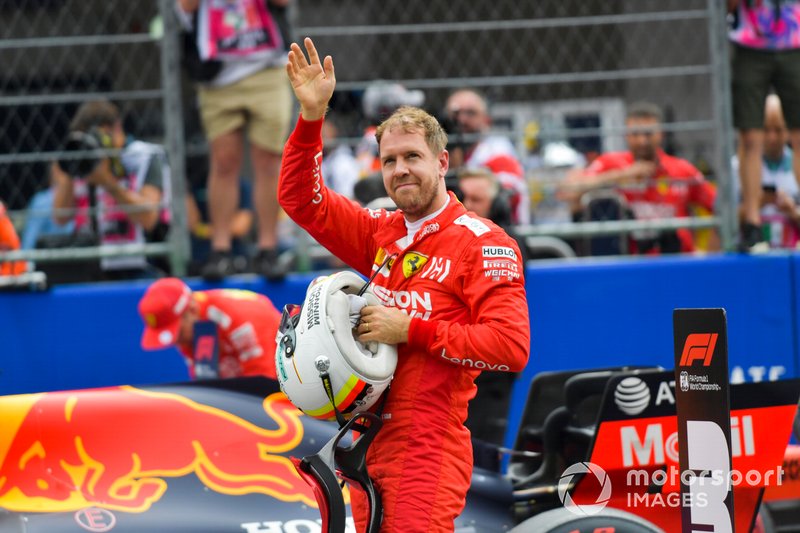 Sebastian Vettel, Ferrari, festeggia nel parco chiuso