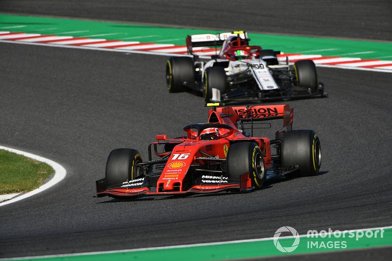 Charles Leclerc, Ferrari SF90, leads Antonio Giovinazzi, Alfa Romeo Racing C38