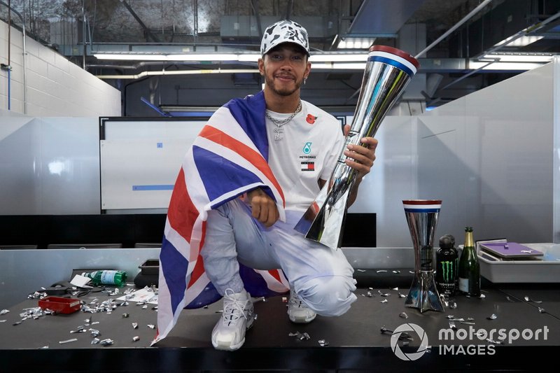 Lewis Hamilton, Mercedes AMG F1, celebrates winning the world championship