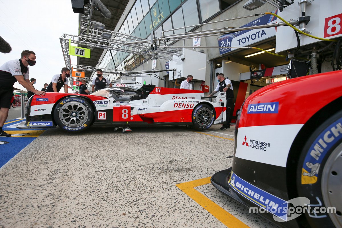 #8 Toyota Gazoo Racing Toyota TS050: Sebastien Buemi, Kazuki Nakajima, Brendon Hartley