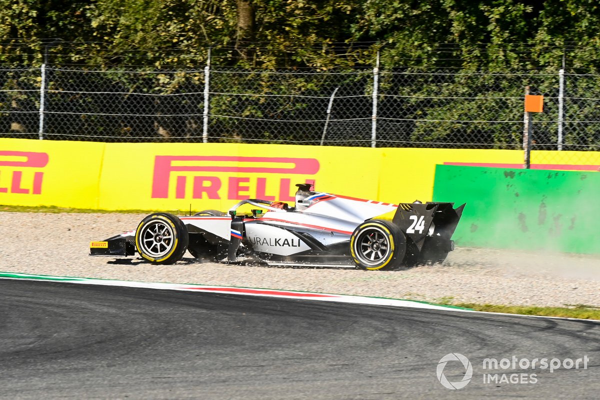 Nikita Mazepin, Hitech Grand Prix sulla ghiaia
