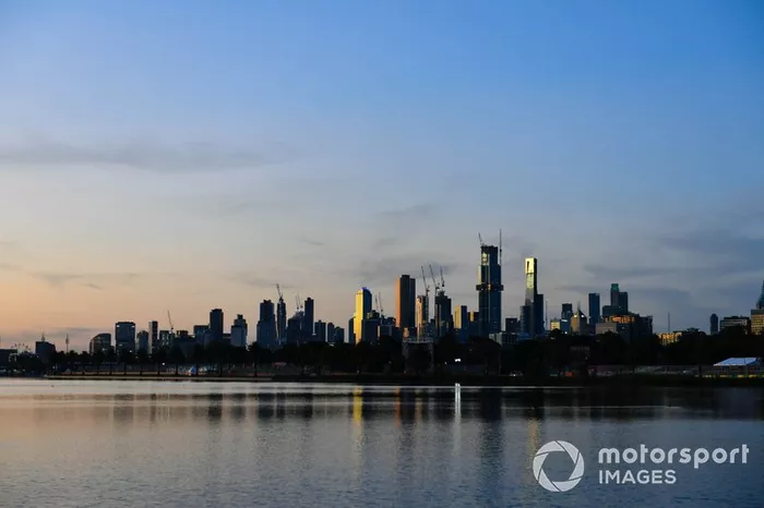 La ciudad de Melbourne al atardecer