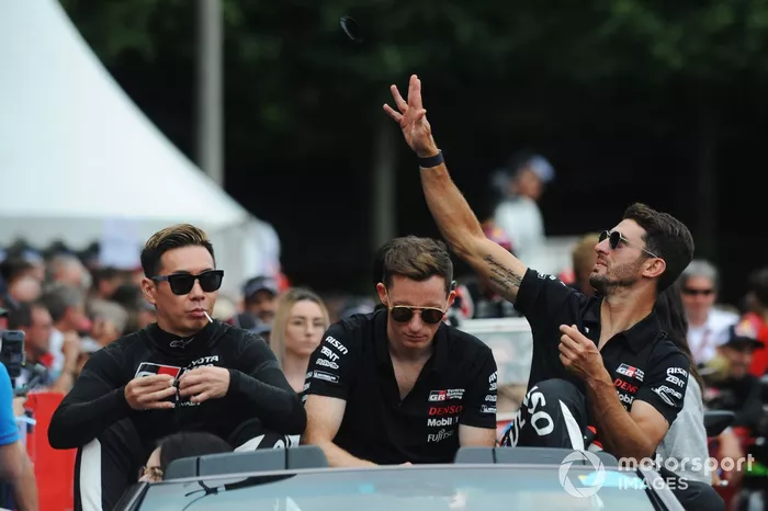 Kamui Kobayashi, Mike Conway, José María López, Toyota Gazoo Racing