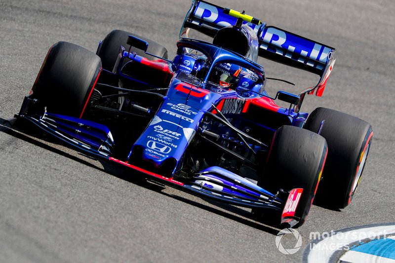 16: Alexander Albon, Toro Rosso STR14, 1'13.461