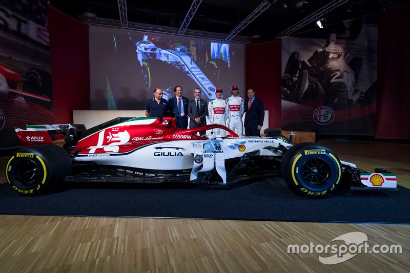 La decoración especial del Alfa Romeo Racing C38 para Monza