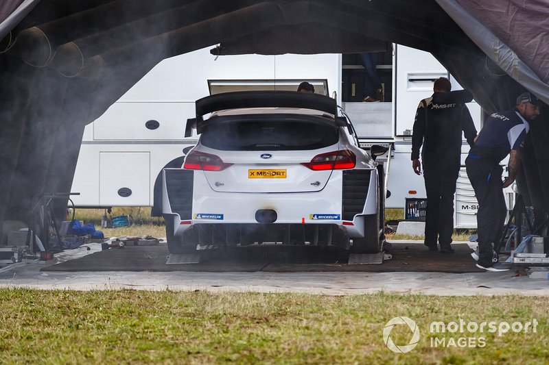 Valtteri Bottas prueba un M-Sport Ford Fiesta WRC