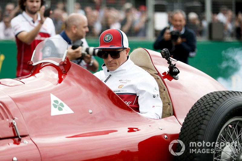 Kimi Raikkonen, Alfa Romeo Racing, tries an Alfa Romeo 159