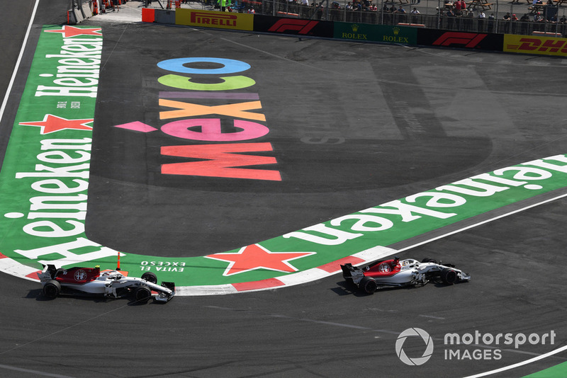 Marcus Ericsson, Sauber C37 and Charles Leclerc, Sauber C37