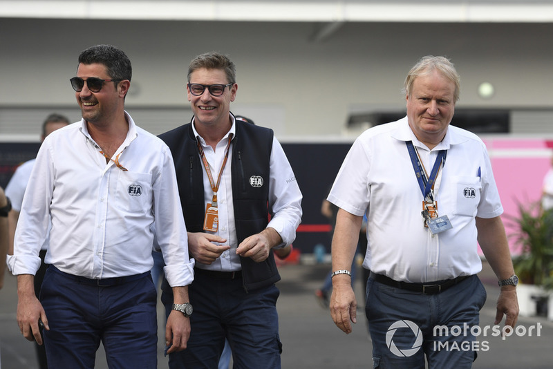 Bernd Maylander, FIA Safety Car Driver and Jo Bauer, FIA Delegate