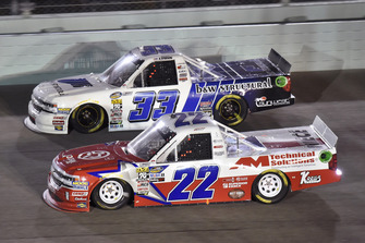 Austin Wayne Self, AM Racing, Chevrolet Silverado GO TEXAN and Robby Lyons, Reaume Brothers Racing, Chevrolet Silverado B&W Structural