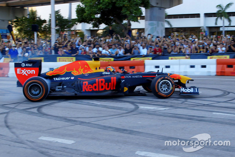 Patrick Friesacher, Red Bull Racing