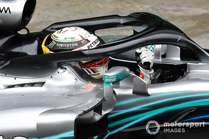 Lewis Hamilton, Mercedes-AMG F1 W09 EQ Power+ celebra en Parc Ferme