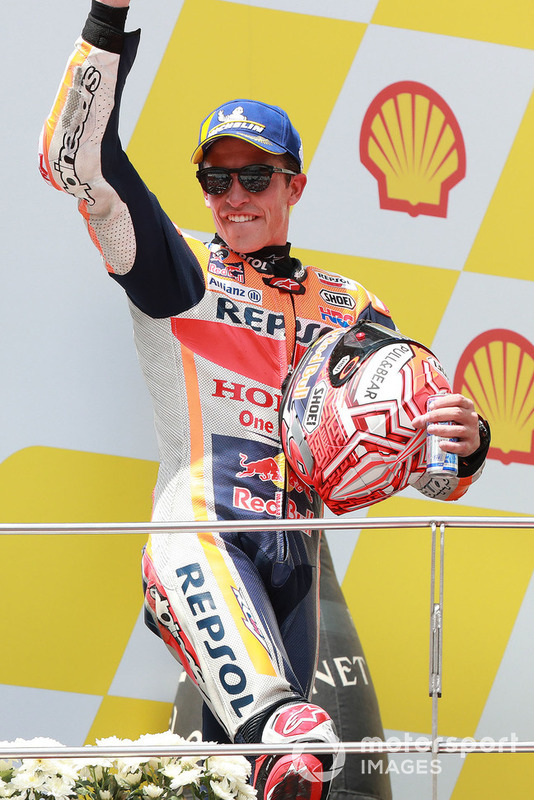 Podio: il vincitore della gara Marc Marquez, Repsol Honda Team
