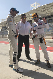 Jimmie Johnson, Zak Brown, Fernando Alonso, McLaren