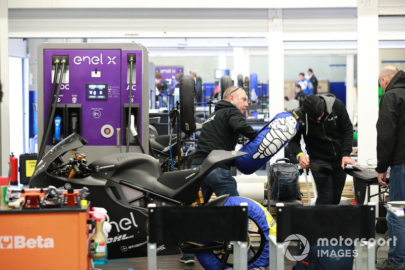 Moto E test, Jerez