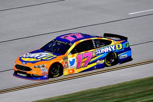 Ricky Stenhouse Jr., Roush Fenway Racing, Ford Fusion SunnyD