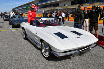 Kimi Raikkonen, Ferrari on the drivers parade