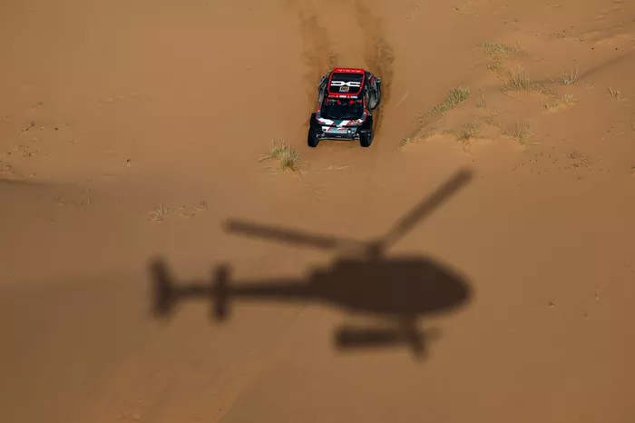 #200 Les Sandriders Dacia Dacia : Nasser Al-Attiyah, Boulanger Edouard