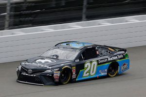 Erik Jones, Joe Gibbs Racing, Toyota Camry Doosan