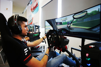 Carrera Cup eSport
