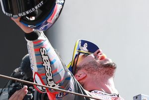Podium : le vainqueur Andrea Dovizioso, Ducati Team