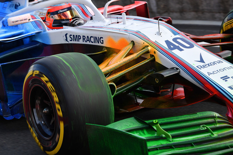 Robert Kubica, Williams FW41, avec de la peinture aéro flow-viz sur la voiture