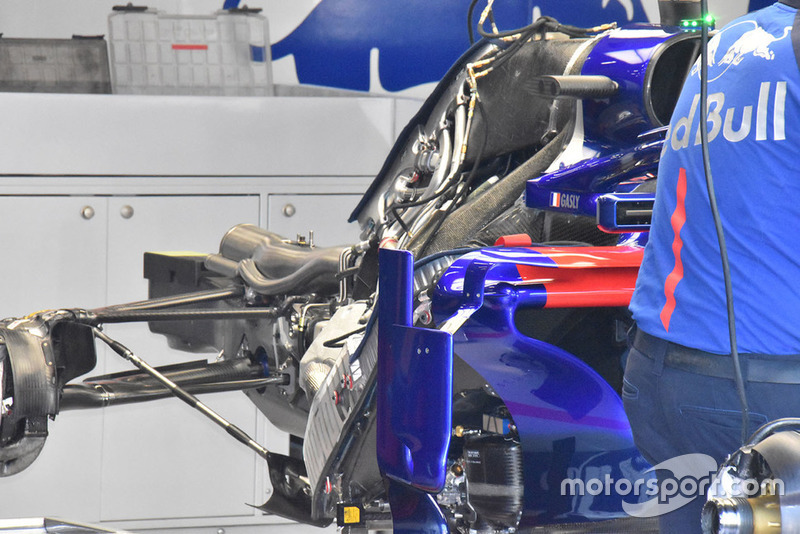 Scuderia Toro Rosso STR13 rear detail