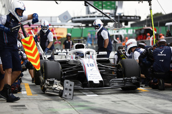 Lance Stroll, Williams FW41, au stand