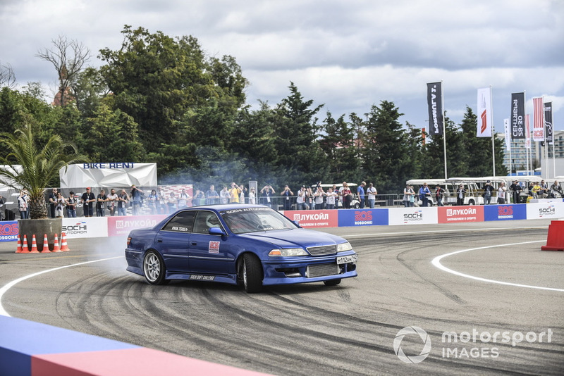 Csütörtöki képgaléria Szocsiból - F1 2018