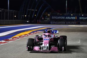 Sergio Perez, Racing Point Force India VJM11 sur la grille