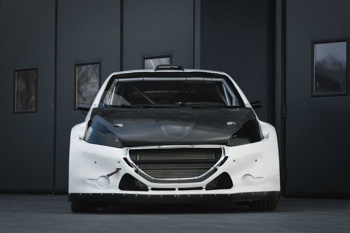 Peugeot 208 RX Supercar