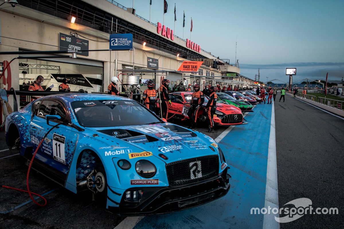 #11 Team Parker Racing Bentley Continental GT3: Frank Bird, Nicolai Kjaergaard, Euan McKay