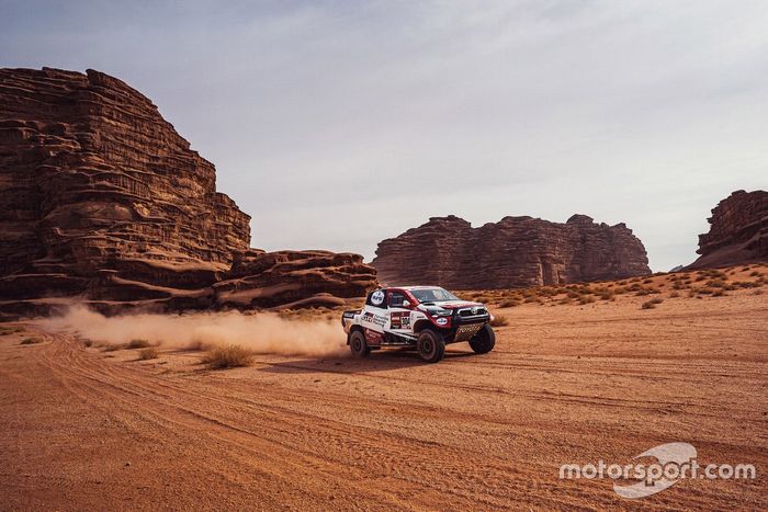 #304 Toyota Gazoo Racing: Giniel De Villiers, Alex Haro