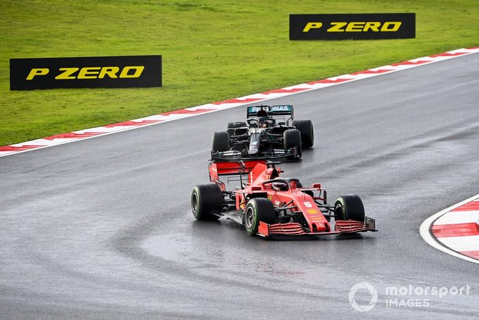 Sebastian Vettel, Ferrari SF1000, Lewis Hamilton, Mercedes F1 W11