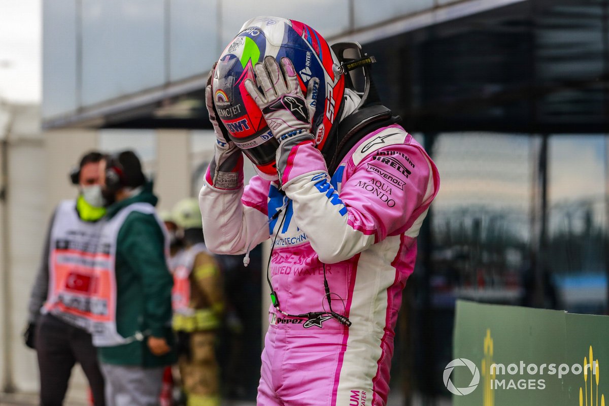 Sergio Perez, Racing Point, 2°posto, nel Parco Chiuso